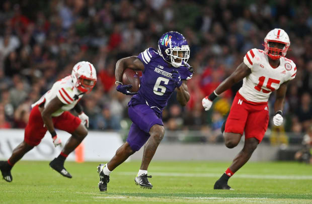 Malik Washington 2022 Nebraska vs Northwestern football USATSI_18938795